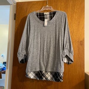 Gray sweater with plaid. 3 quarter sleeve.
